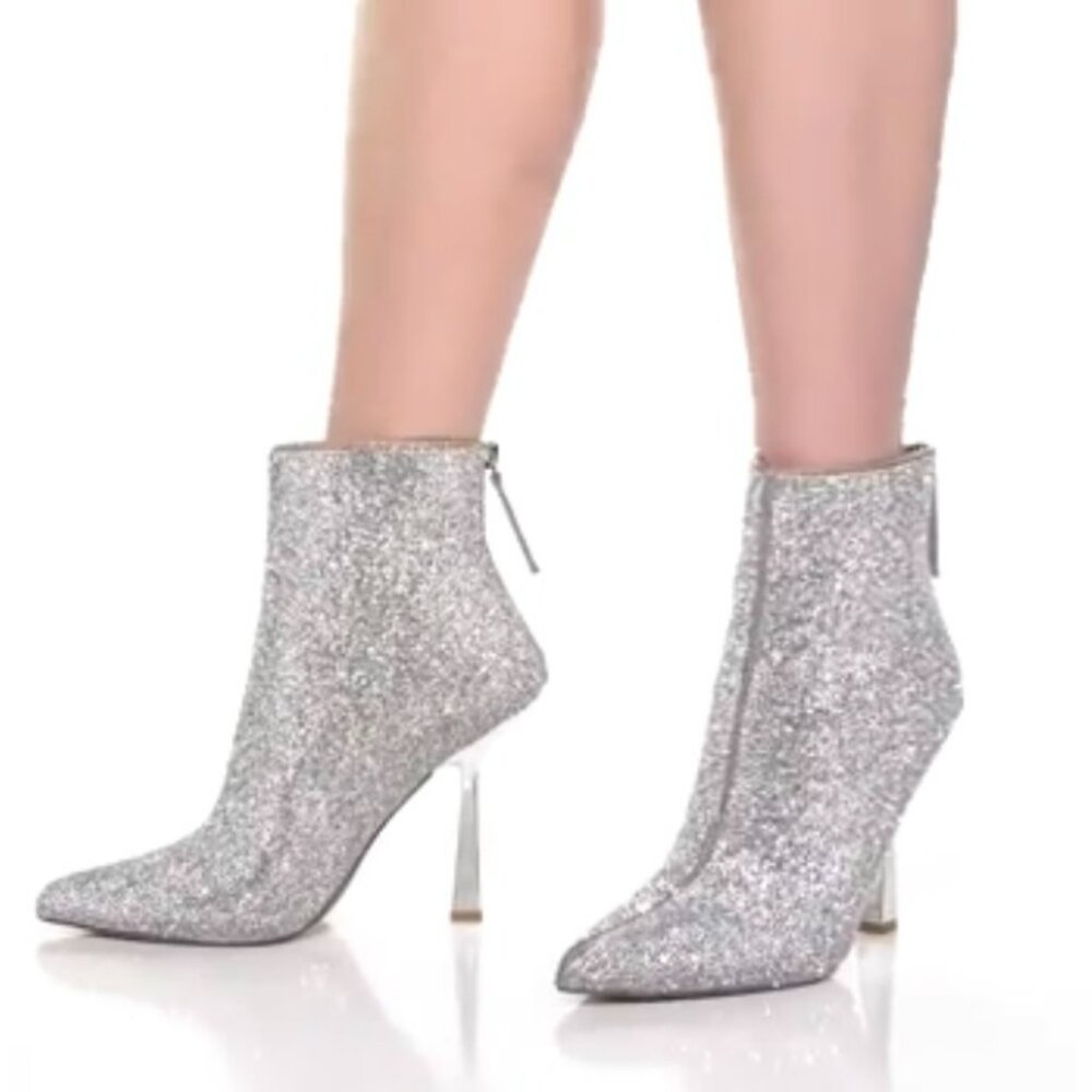 Steve Madden Women's‎ Silver Rhinestone Callen Zip Up Bootie, Size 8